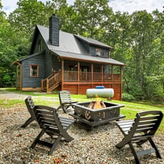 Bigfoot's Solitude-Game Room,Outdoor Firepit,Grill