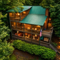 Wild Water Lodge-Hot Tub,Fish From Cabin,PoolTable
