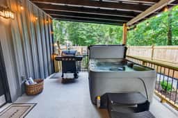 Hillside Hideaway | Fire pit, Hot Tub, & Grill - Image 3