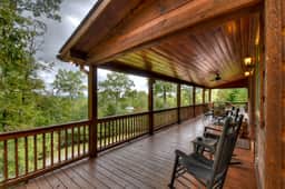Hawks Hideaway |Mtn View|Fire Pit |Ping Pong Table - Image 4