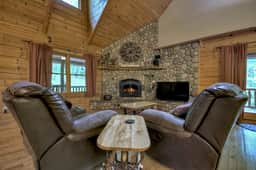 Hidden Creek- Trail to Creek, Hot Tub, Pool Table - Image 5