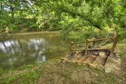 Black Bear River Lodge- Pet Friendly, Creek Access - Image 2