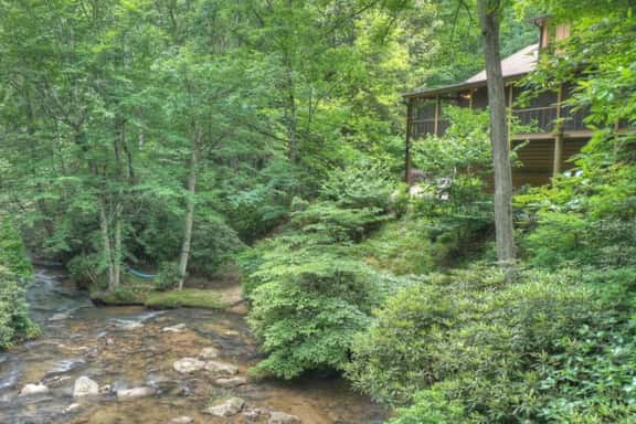 At Water's Edge|Hot Tub|Fish From Cabin|Secluded - Image 1