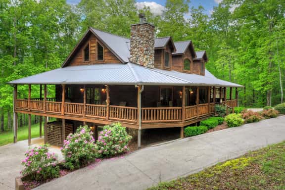 Hidden Creek- Trail to Creek, Hot Tub, Pool Table - Image 1