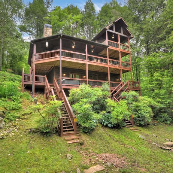 Go Fish | Creek Front | Pool Table | Fire Pit - Image 1