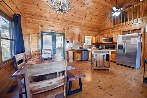Beary Sweet- Hot Tub, MTN View - Image 5