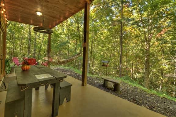 Twin Creeks| Hot Tub,Creek Access, Pool Table - Image 4