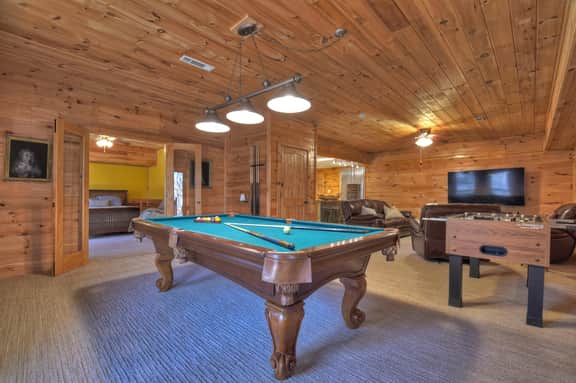 Stokes Haven | Pet Friendly | Hot Tub | Creek - Image 4