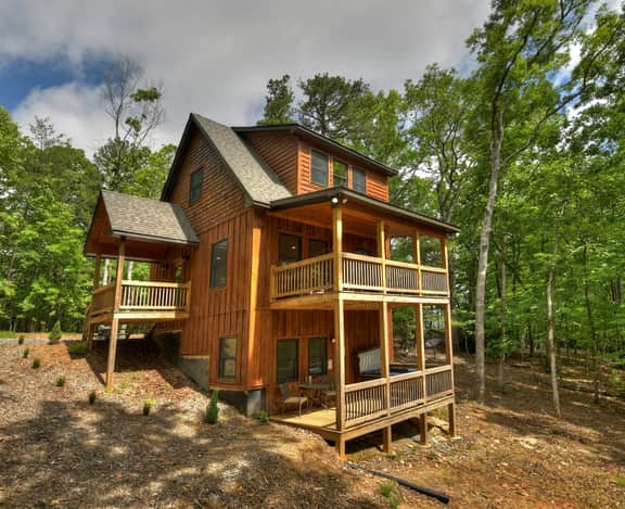 Hoot Owl Cottage-Fire Pit, Hot Tub, Charcoal Grill - Image 3