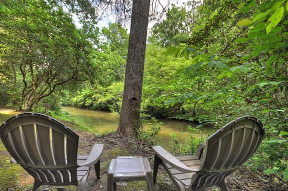 Gone Fish Inn| Creek Frontage| Hot Tub| Pool Table - Image 3