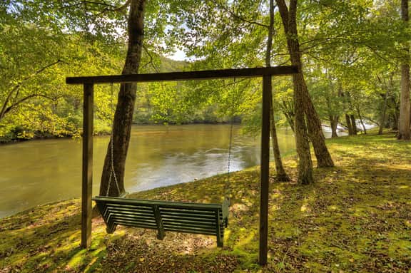 Toccoa River Escape | River Front | Gas Grill - Image 3