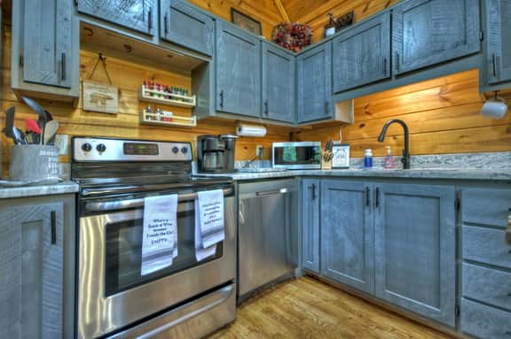 Sweet Retreat | Mtn Views | Hot Tub | Pet Friendly - Image 5