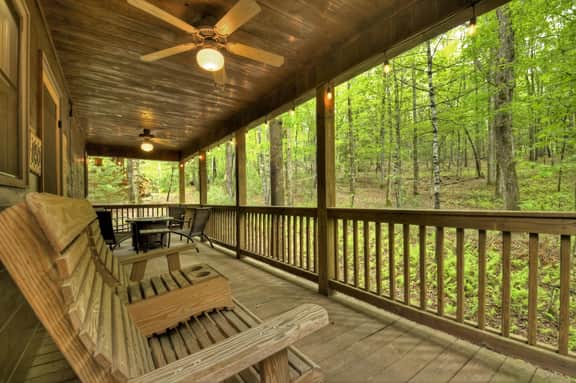 Mountain Lake Delight- Pet Friendly | Hot Tub - Image 5