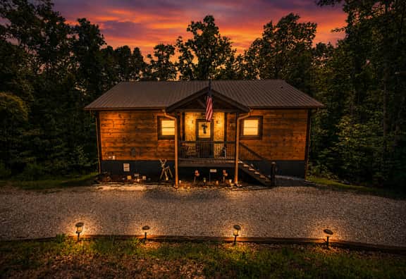 Squirrels Hideaway | Fire Pit | MTN Views - Image 2