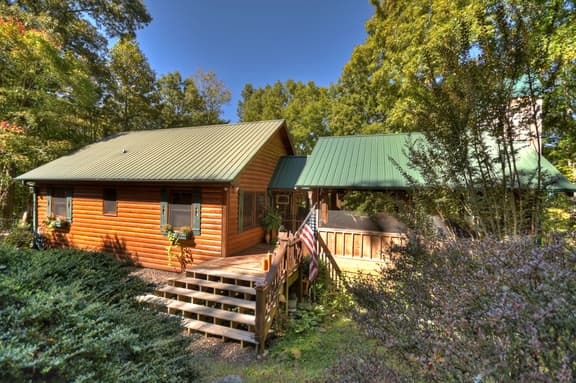 Twin Creeks| Hot Tub,Creek Access, Pool Table - Image 1
