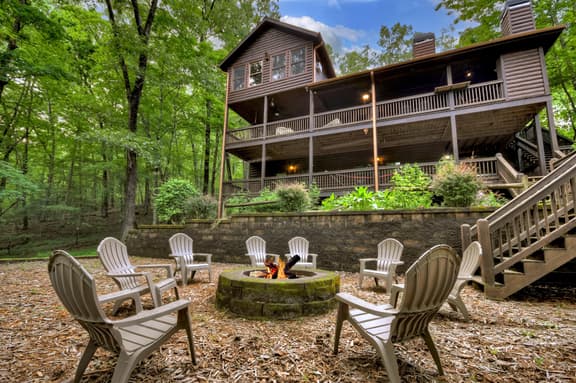 Stokes Haven | Pet Friendly | Hot Tub | Creek - Image 1