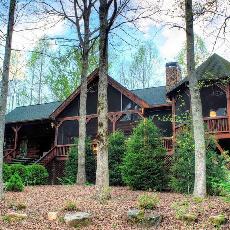 Black Bear River Lodge- Pet Friendly, Creek Access