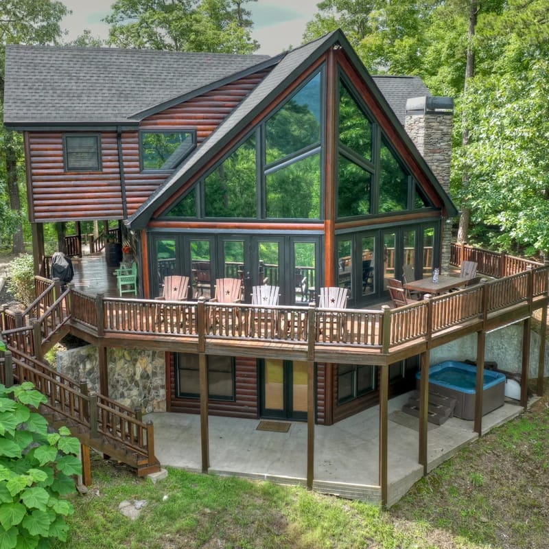 Born In The Rockies- MTN Views, Hot Tub, Fire Pit